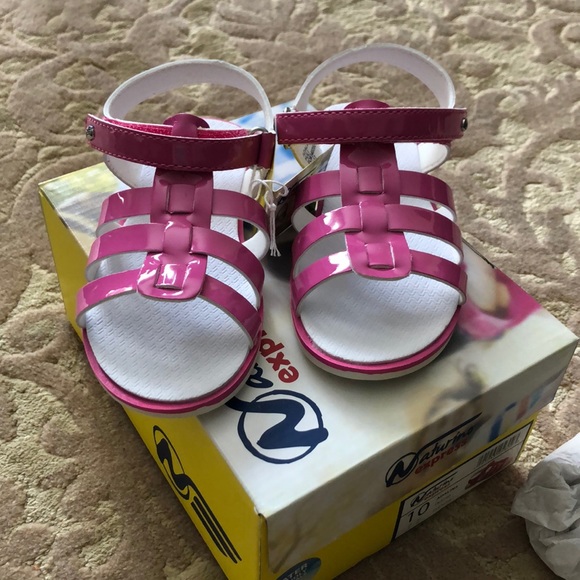 Naturino Other - NWT Naturino Express Pink Girls Sandals Size 10